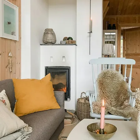 Unique By The Water On Feriehus Krakeroy