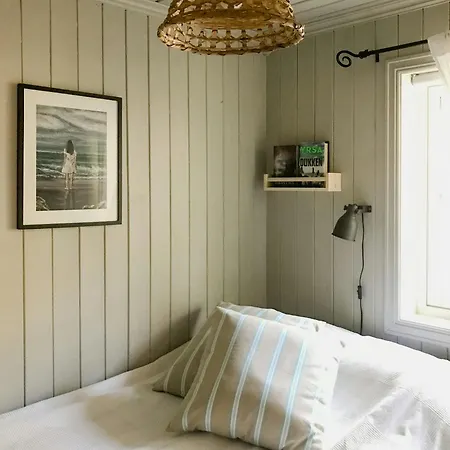 Unique By The Water On Feriehus