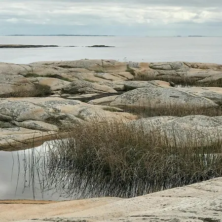 Unique By The Water On Feriehus