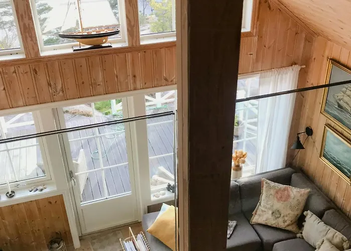 Unique By The Water On Prázdninový dům Krakeroy