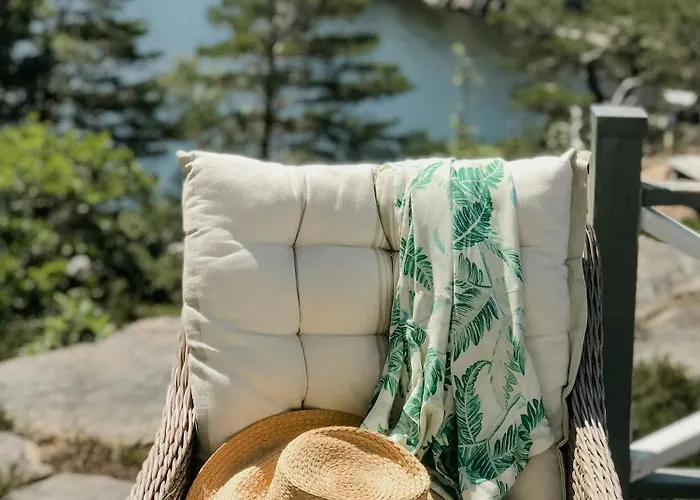 Unique By The Water On Krakeroy