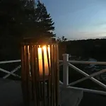 Unique By The Water On Casa vacanze *